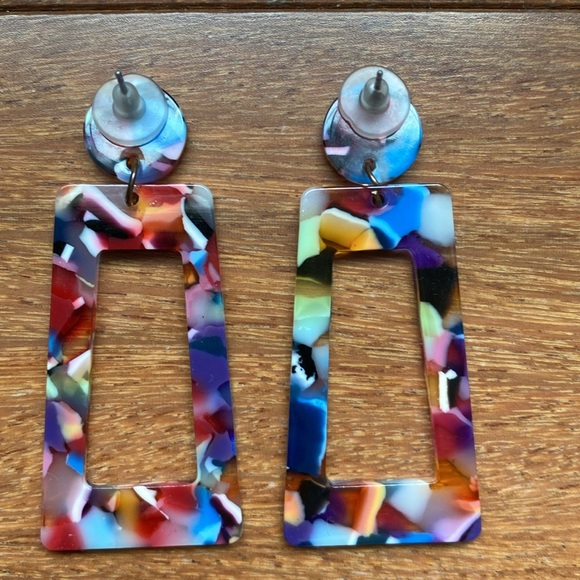 Multi Color Dangle Earrings - Picture 2 of 2